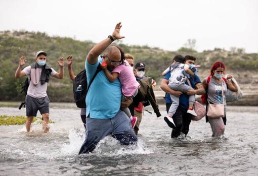 EEUU advierte que migrantes venezolanos son víctimas de las mafias al cruzar la frontera - Enterate24.com